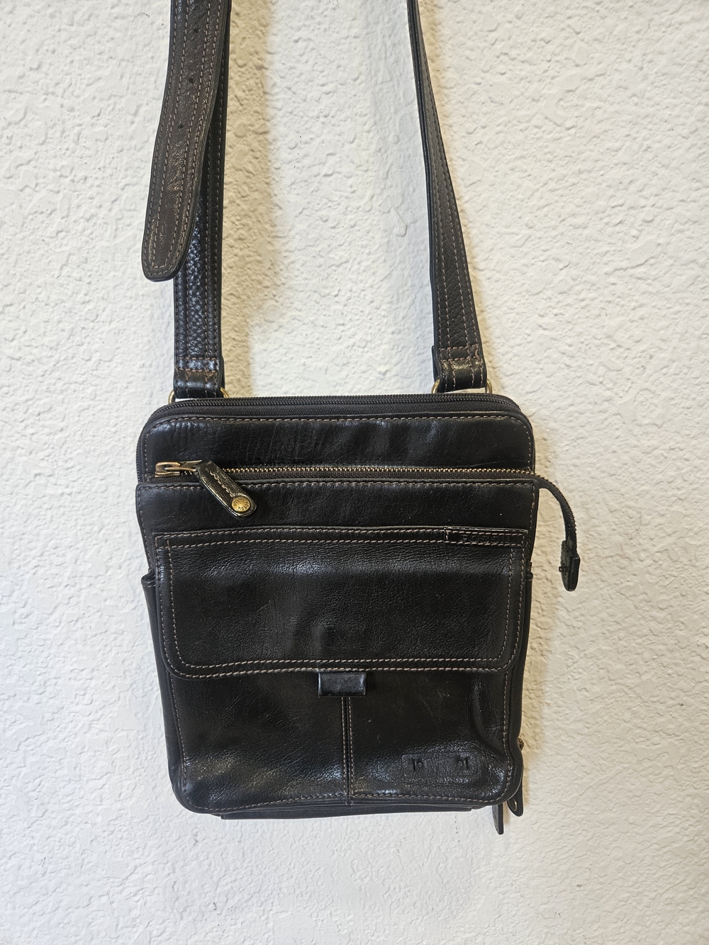 Vintage FOSSIL Black Leather Organizer Crossbody Bag Multi-Pocket ZB8944 Y2K